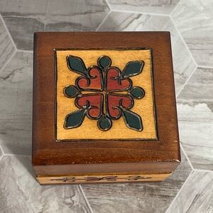 Vintage Handcrafted Wood Trinket  Box Floral Inlay 1970s Boho Folk Art 3"Jewlery
